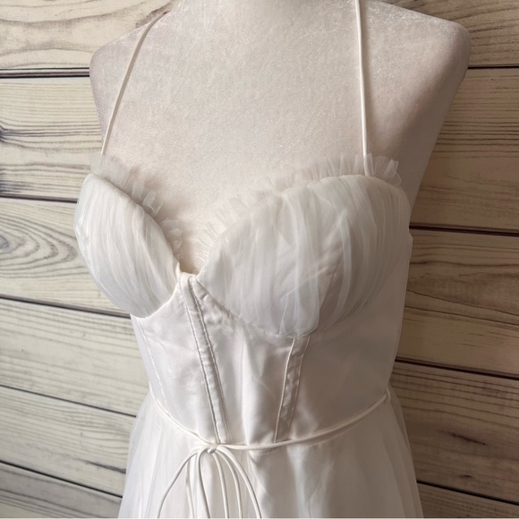 Hello Molly Wandering in the Light White Tulle Corset Sweetheart Midi Dress - Picture 7 of 15